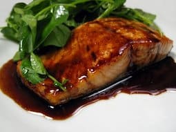 Salmon seared with a balsamic glaze