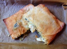 Nettle and feta pie